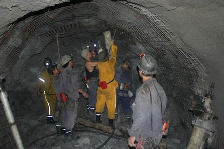 泾川工程爆破中的危险因素分析以及应对工程爆破危险的措施